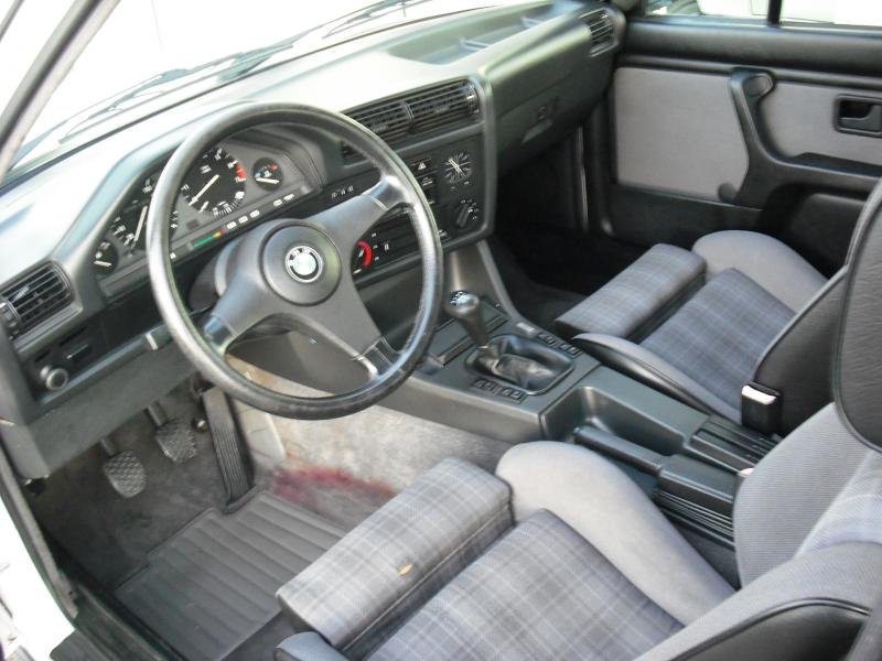 BMW 320i Cabrio E30, zum Verkauf