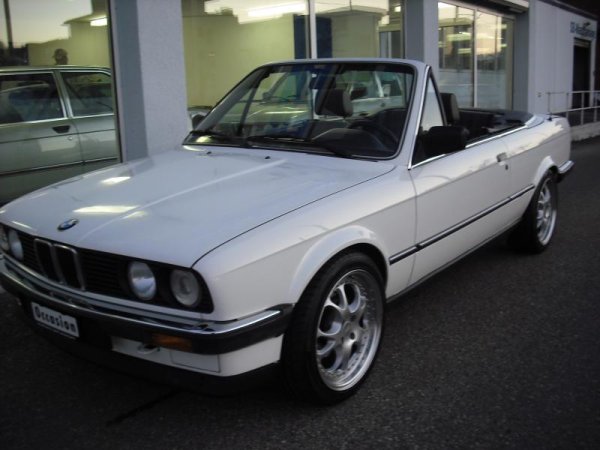 BMW 320i Cabrio E30, zum Verkauf