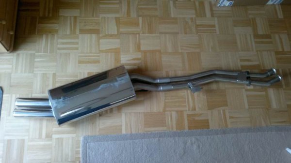 Die komplette Anlage, Blick auf die Oberseite (im eingebauten Zustand die dann nicht sichtbare Seite)