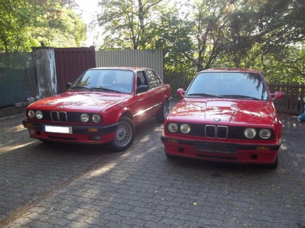 Mein Touring nach der Aufpolieraktion (Links im Bild der Wagen von Forumsmitglied Nuri)