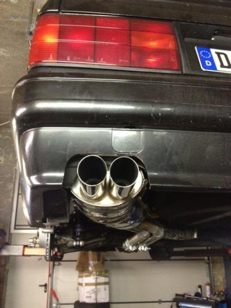 E30 mit E36 M3 ESD von Eisenmann