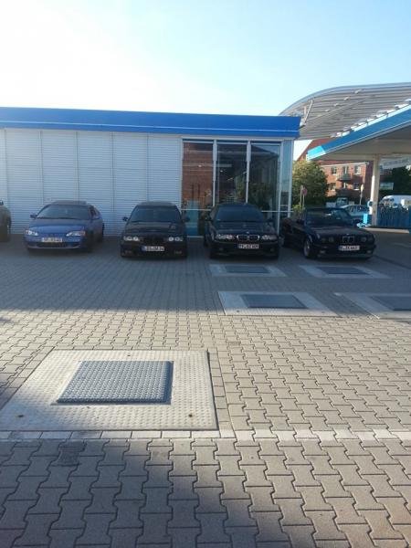 Mein Baby rechts, die anderen sind von meinen Kumpels.