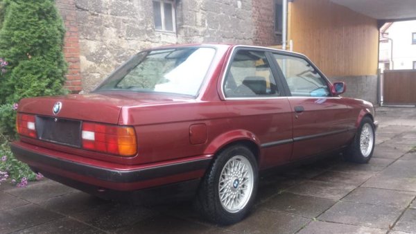 BMW E30 325i 24V restauriert 2013