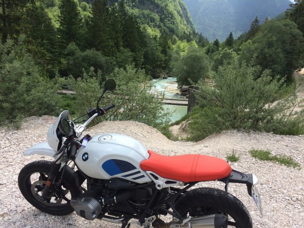RnineT Slovenien