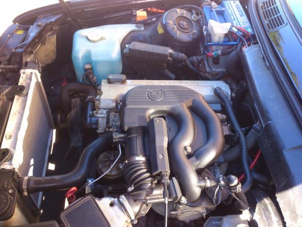 e30 m43 b16 hab mittlerweile nen klimakühler aus nen e36 drinne und e-lüfter (saugend)