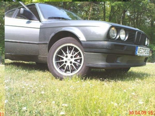 2f3a1d51632937add1baf83517810fd9