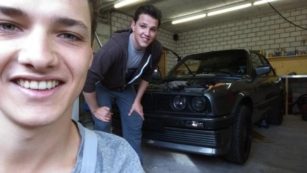 Ich (links) und mein Bruder.