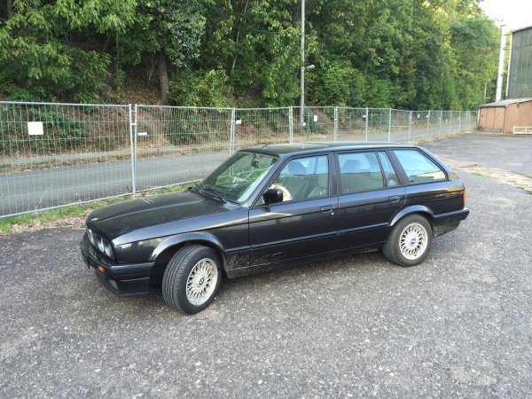E30 Touring