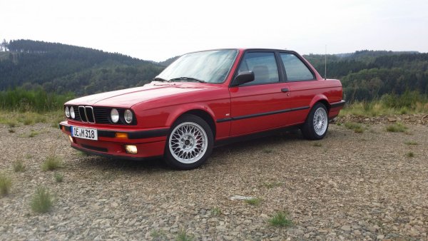 E30 318i
