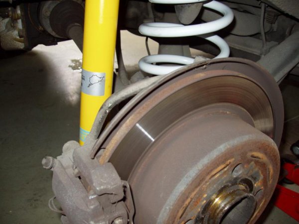 Bilstein B6 nach dem Einbau