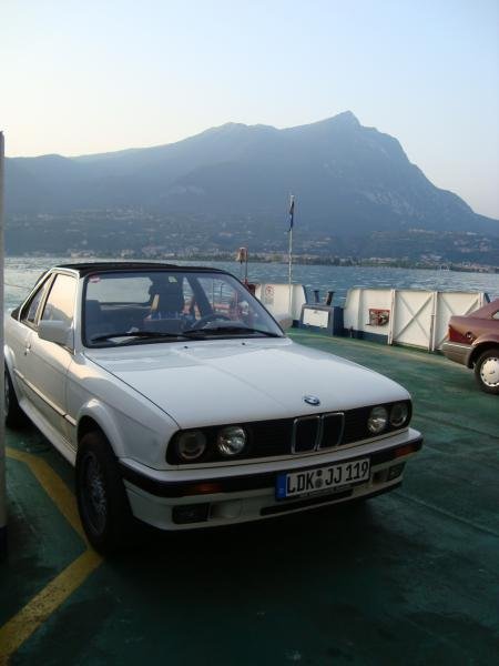 Auf der Fähe im Gardasee.