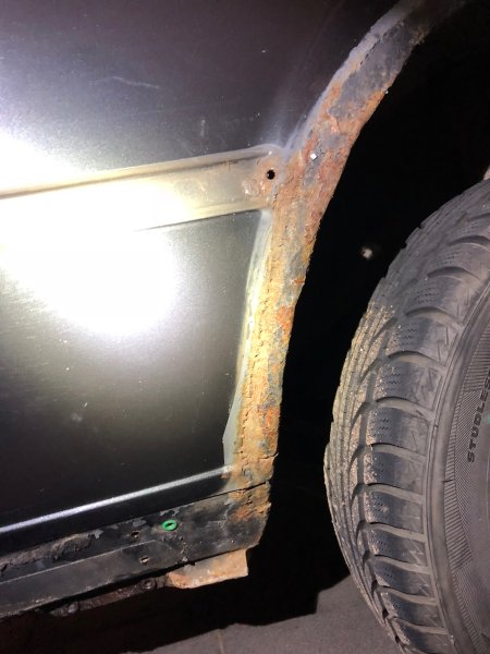 Fahrerseite Radlauf Rost hinten