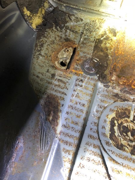 Fussraum Beifahrer Rost