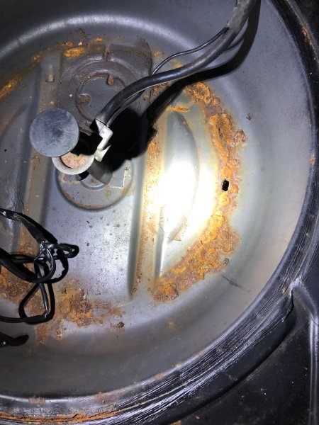 Reserveradmulde Rost