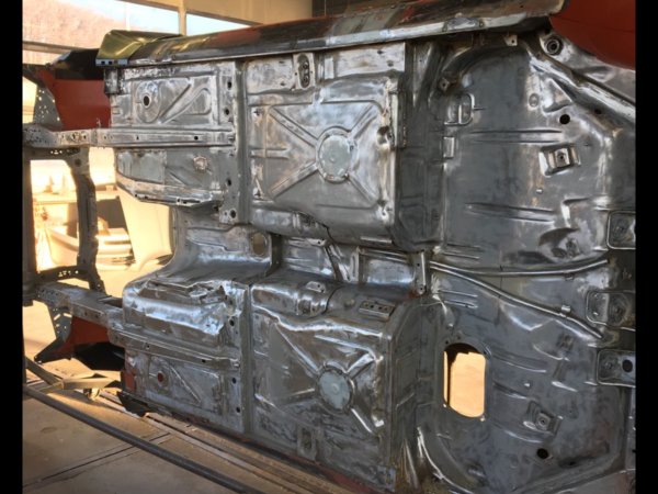 8793C549 4512 4753 B136 D757D6C98095