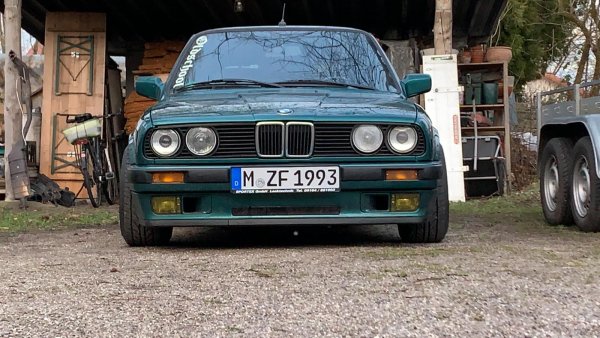 E30 front