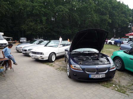 sieht so aus, als könnte ich komplett unter der zettihaube parken...