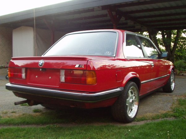 318i Zinnoberrot Bj.8/83