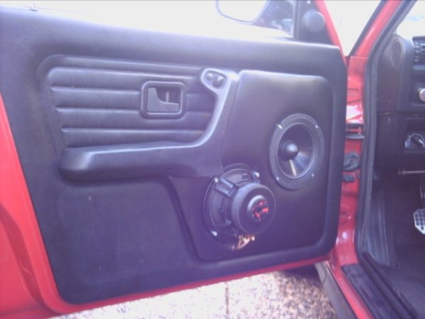 Doorboard mit 2x16cm Woofern