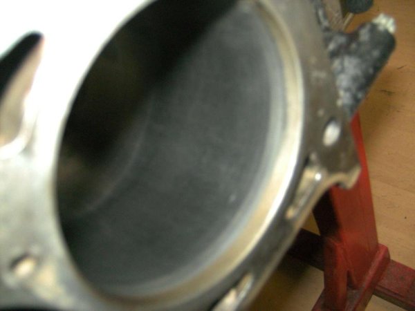 M20.2,6 007<br>Wie man sieht ist vom Kreuzschliff nichts mehr zusehen.