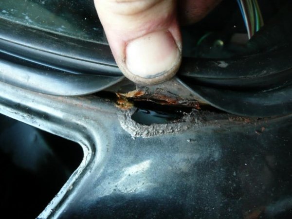 58   07.09.2009   Scheibenrahmen