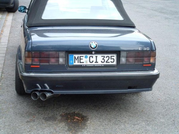 Heckansicht mit dem gerade montiertem Supersport ESD :-)