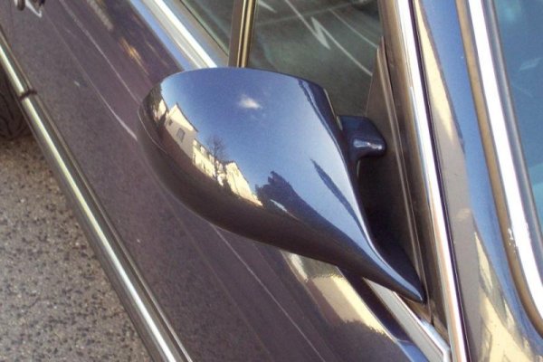 Seitenspiegel vom e36 M3 mit Adapterplatte :-)