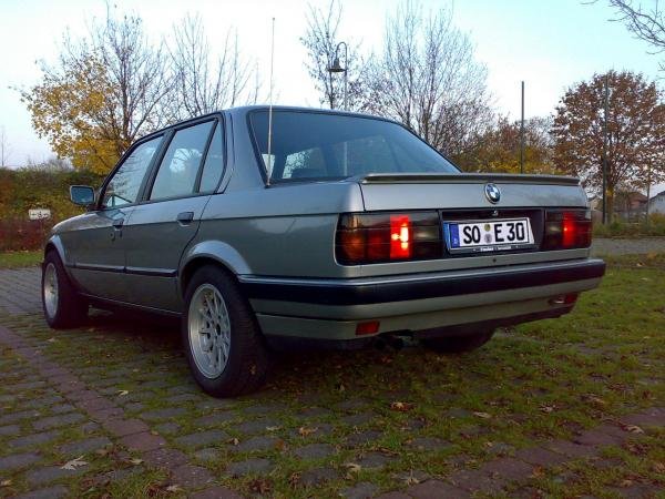 320i E30 Talk neu23