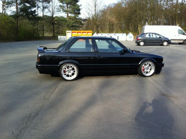 BMW e30 s50 b32