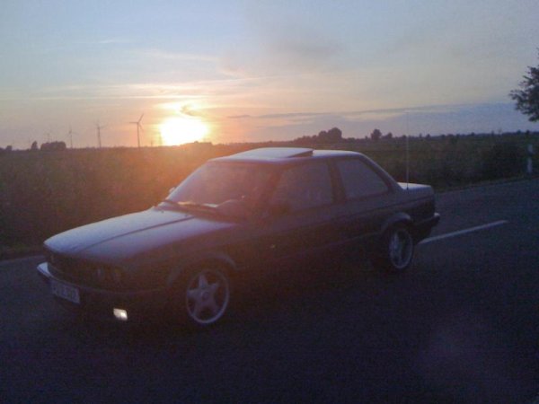 E30