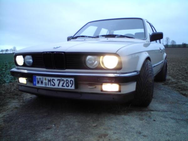 318i