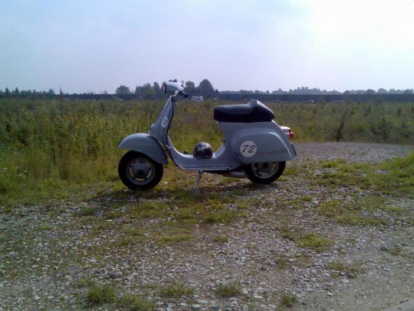 Vespa02