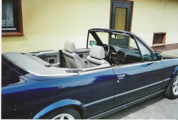 BMW offen Innenausstattung Leder hellgrau