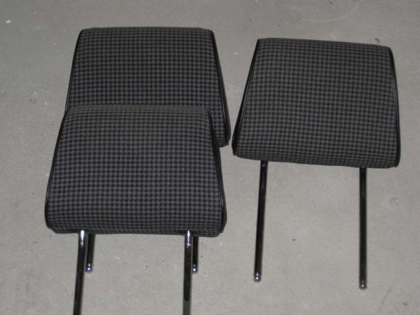 3 kopstuetzen 325e ....fragt mich nicht warum nur drei.