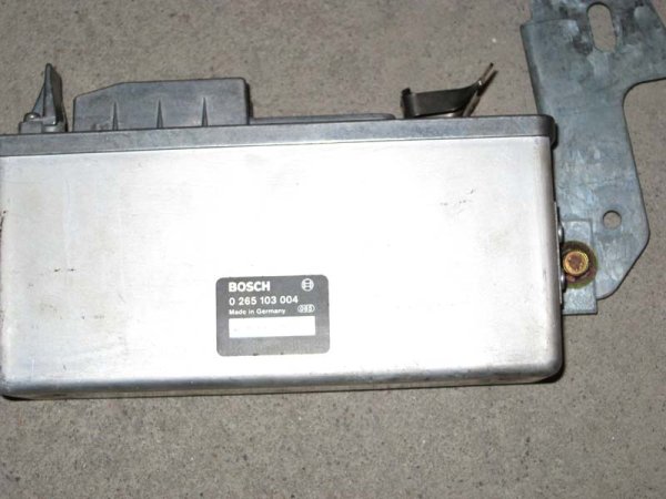 Motorsteuergeraet 325e