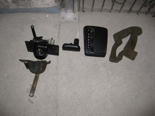 Schaltkonsole mit Schaltknueppel Automatik 325e