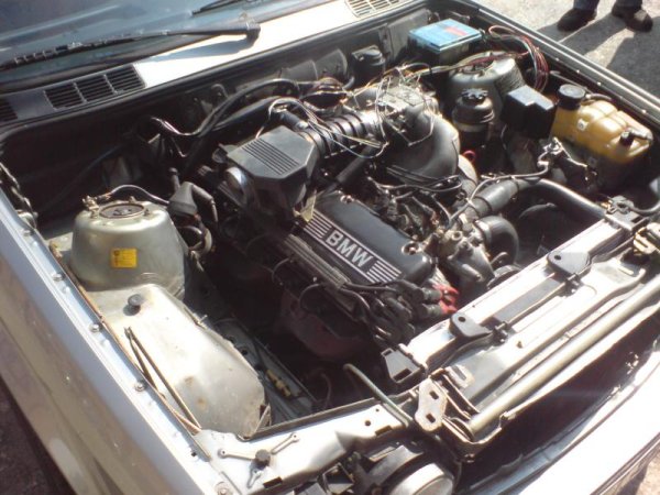 da issa drinn!! kabel noch nicht verlegt!