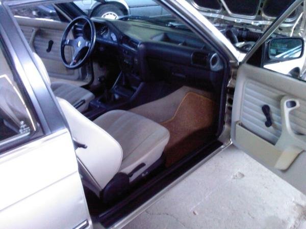 gepflegter Innenraum...