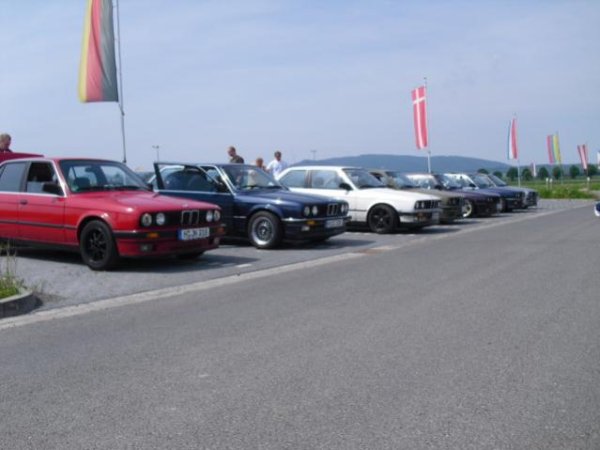 11: 45 Uhr, die Formation Hildesheim / Hannover is eingetroffen, inzwischen 24°C, gefühlt schon fast dreißig...