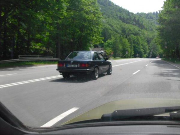 Bolide auf dem Weg bergan