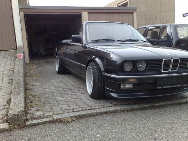 2. Ex 320i 1.Cabrio: vor einiger Zeit zusammen mit Kumpel auf M20B25 umgebaut der aus meinem *Überschlag 2-Türer* stammt.
