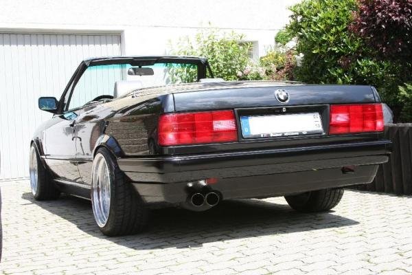 Hartge ESD, rote MHW Rückleuchten