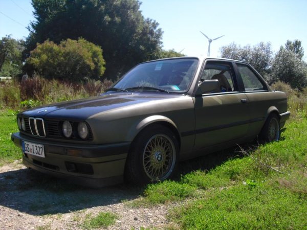 grasgrün zum matten