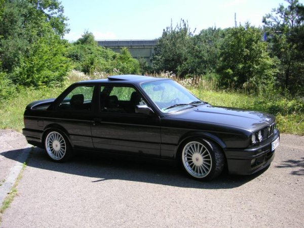 BMW 325i M Tech
