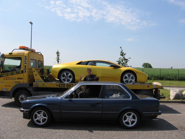 der Typ mit dem gelben wollte tauschen....ich bin ja nicht bekloppt...