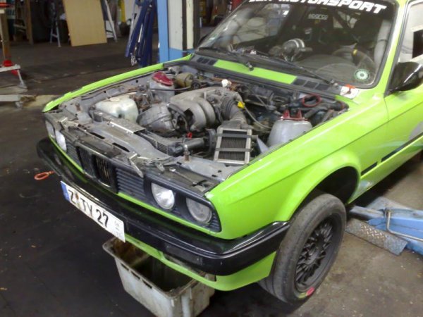 Kühlwasser ablassen...