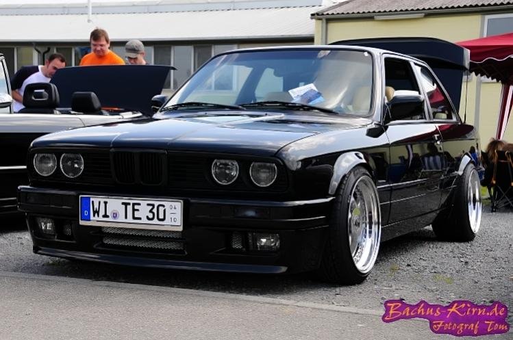 E30