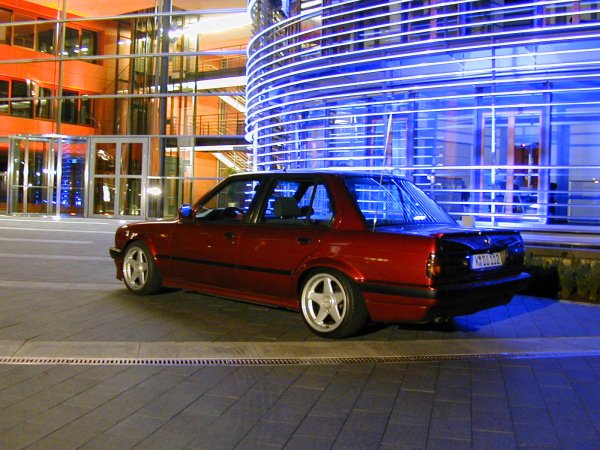 Mike D.‚Â´s Bomba vor toller Kulisse