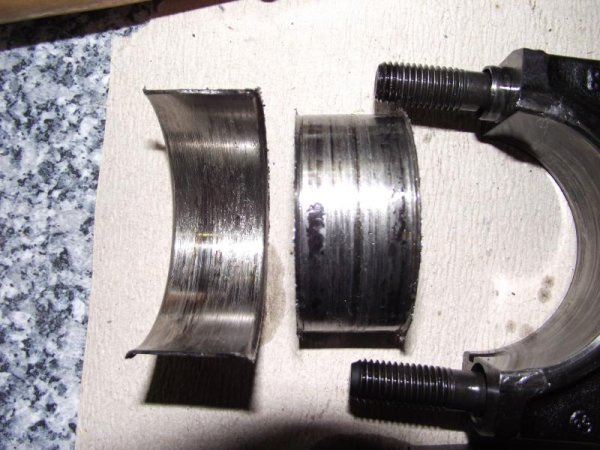 Pleullagerschale die schon ewig schrott sein muß