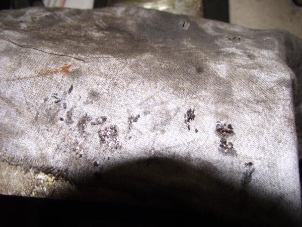 die defekten Pleullager haben keine Späne in der Ölwanne gelassen, sondern im Zylinderkopf.